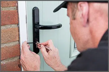 Highland Hills TX Locksmith Store Highland Hills, TX 210-372-8132