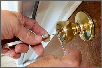 Highland Hills TX Locksmith Store Highland Hills, TX 210-372-8132